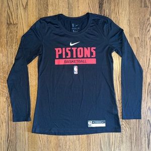 Nike Men’s Detroit Pistons NBA Dri-Fi  Practice Long Sleeve Shirt - M Black
